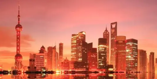 上海新天地｜石库门里的时尚地标，晚上去哪个酒吧最热闹？